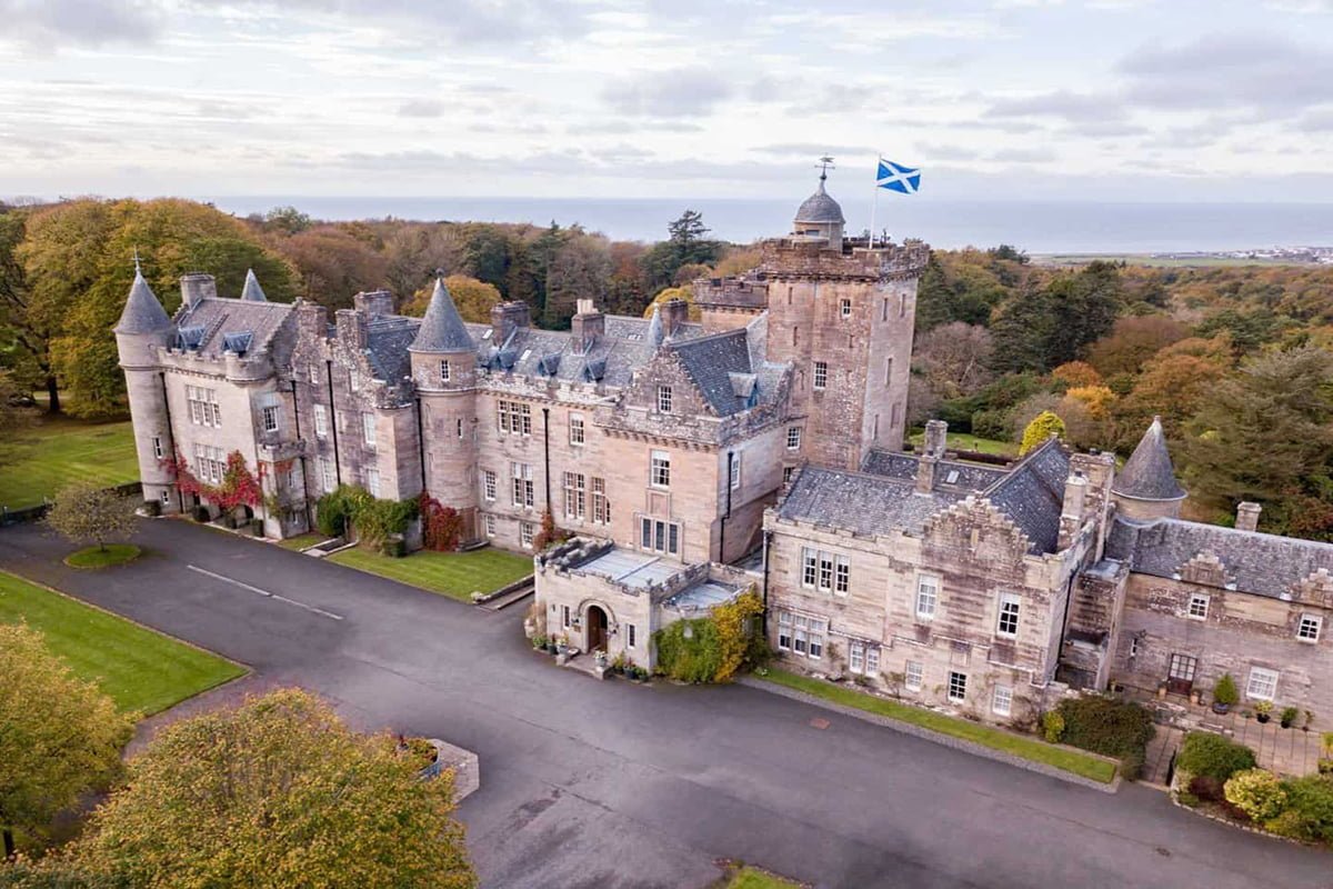 GLENAPP CASTLE, SCOTLAND 2